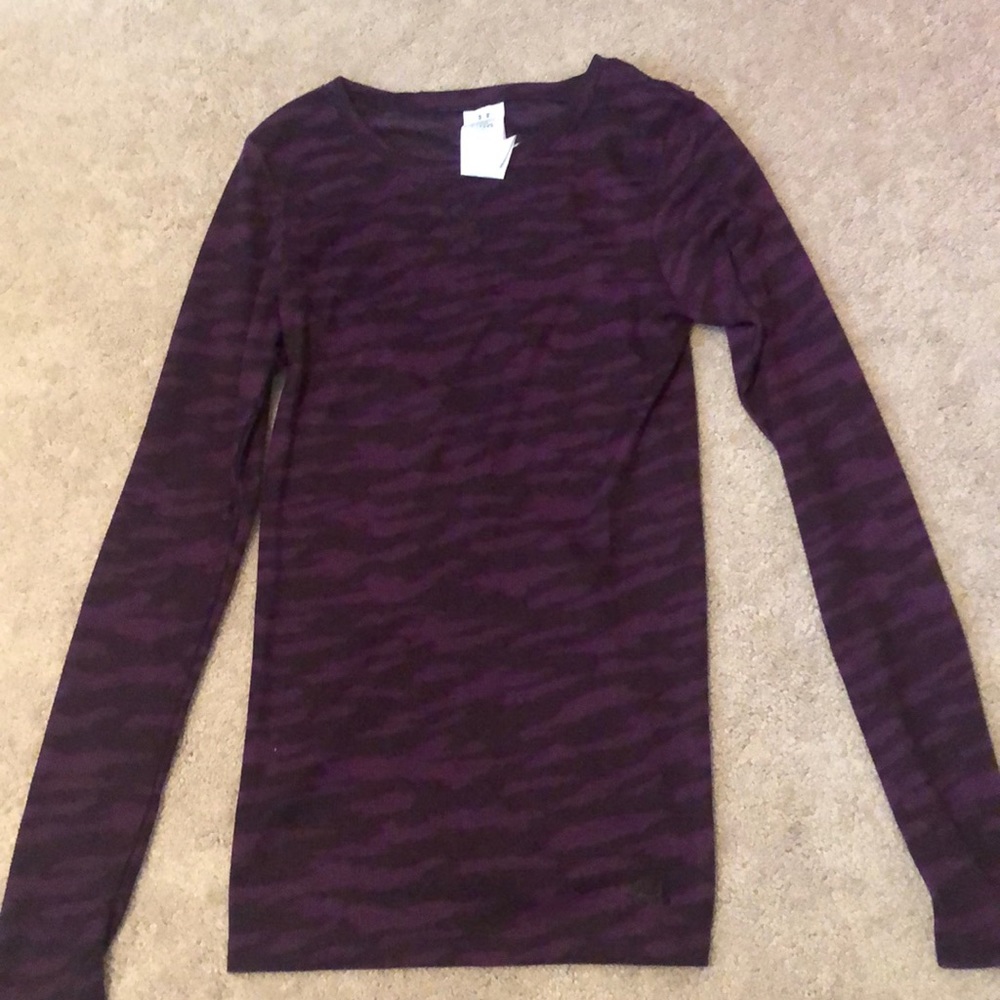 Under Armour long sleeve shirt